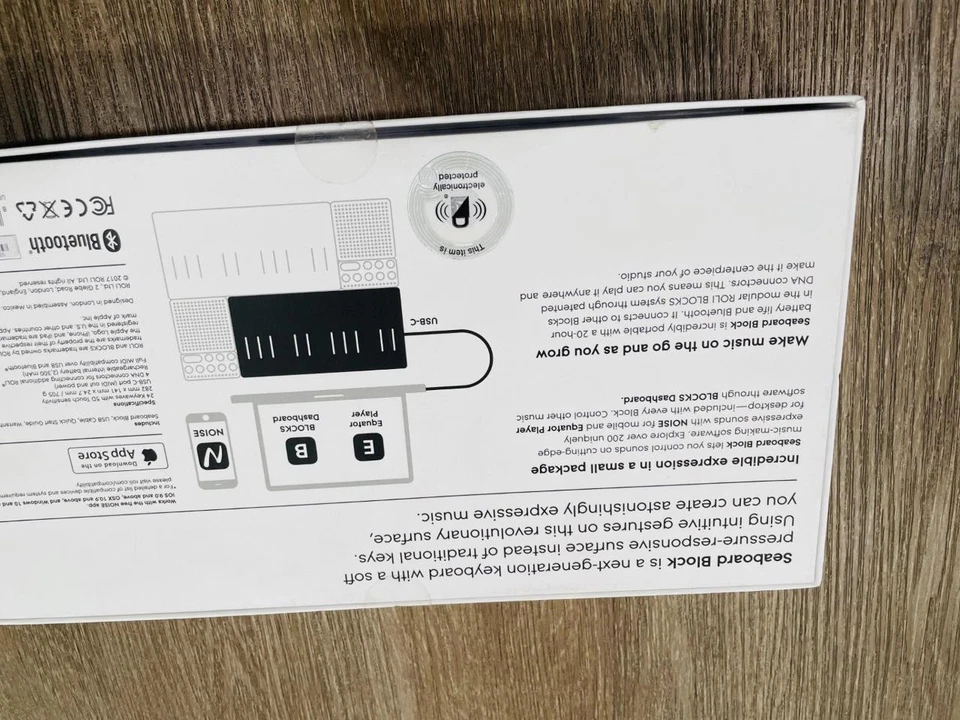 ROLI Seaboard Block MIdi Keyboard *New - Image 2 of 2