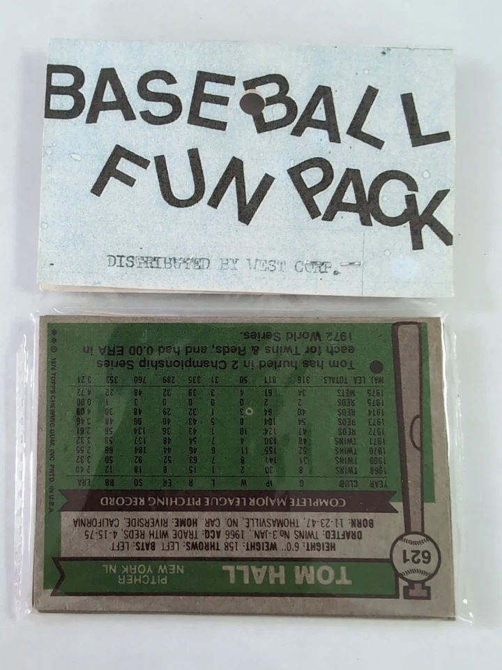 1976 Topps Baseball Card Fun Pack with (10) Cards, posable Ryan, Eckersley RC - Image 3 of 3