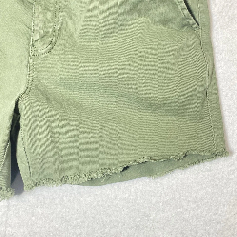 Sanctuary Shorts Womens 28 Army Green Khaki Mid Rise Raw Hem Utility Casual - Image 2 of 4