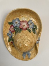 Vintage Beswick Art Deco Floral Straw Bonnet Hat Wall Pocket Vase 651