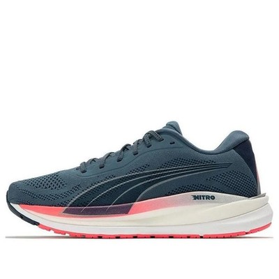 PUMA Magnify Nitro Knit  Running Woman Sneakers Grey