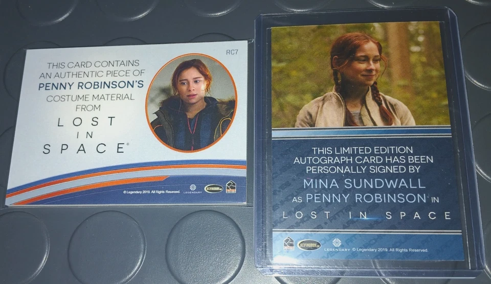 Lost in Space Mina Sundwall as Penny Robinson Auto Card + Costume Relic Card RC7 - Image 4 of 4