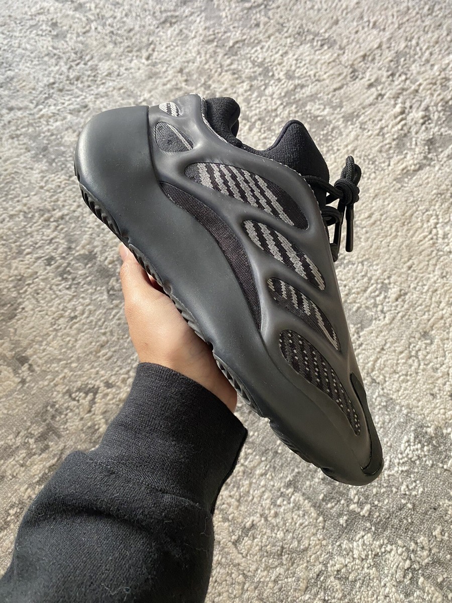 V3 Alvah Yeezy Boost 700 V3 On Feet Size Adidas Yeezy Boost 700 V3