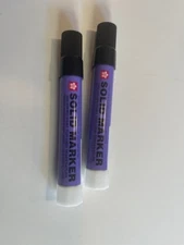 Sakura Solid Paint Markers - 2PK
