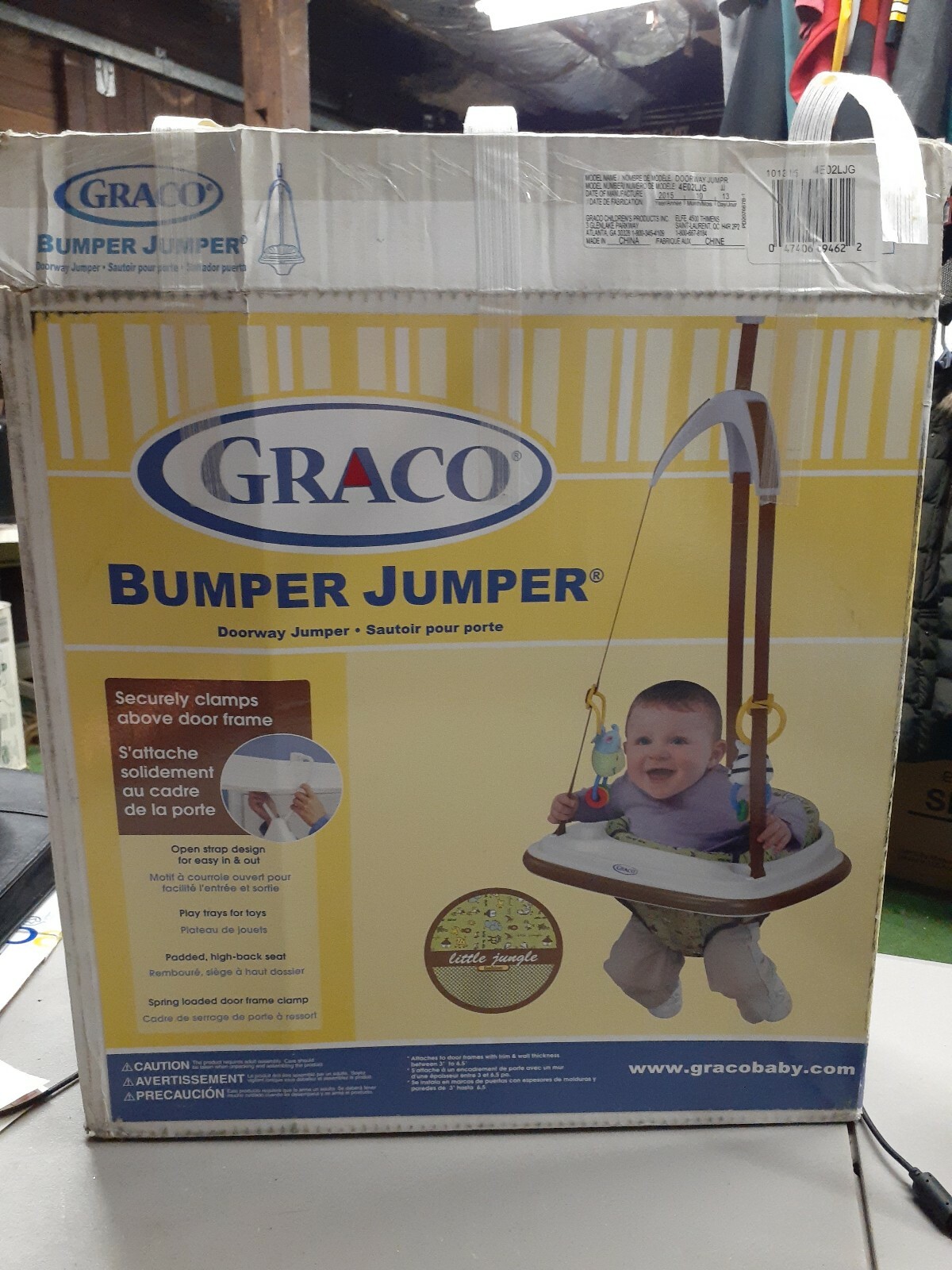 graco bouncer door