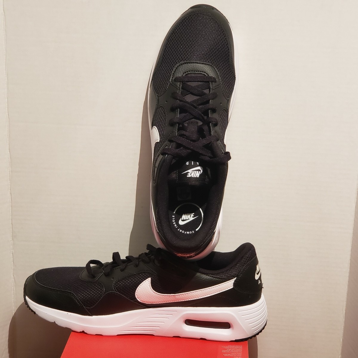 Football Boots Nike Air Max Guile Black White Women's Trainers