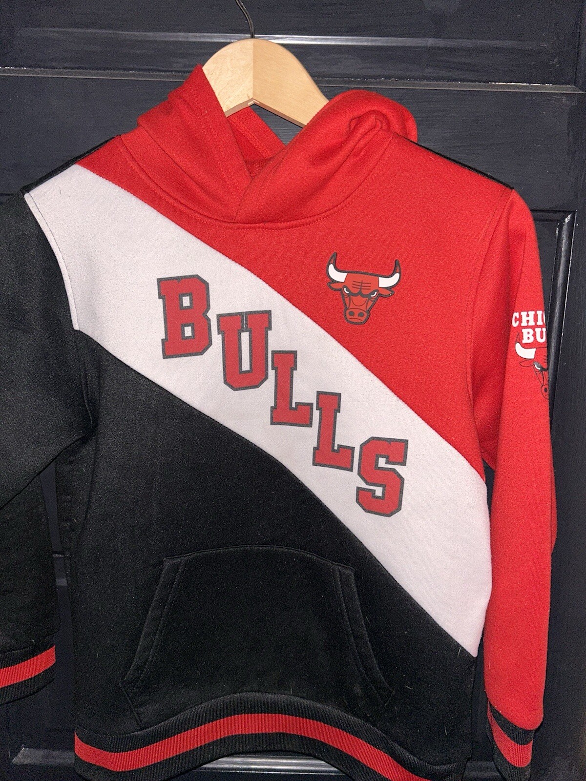 Vintage NBA Bulls Hoodie