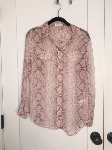 Equipment Femme Pink Snake Print Silk Signature Bl