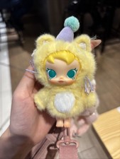 Pop Mart Baby Molly Pocket Friends Series Vinyl Pendant Open-Who s the Good Girl