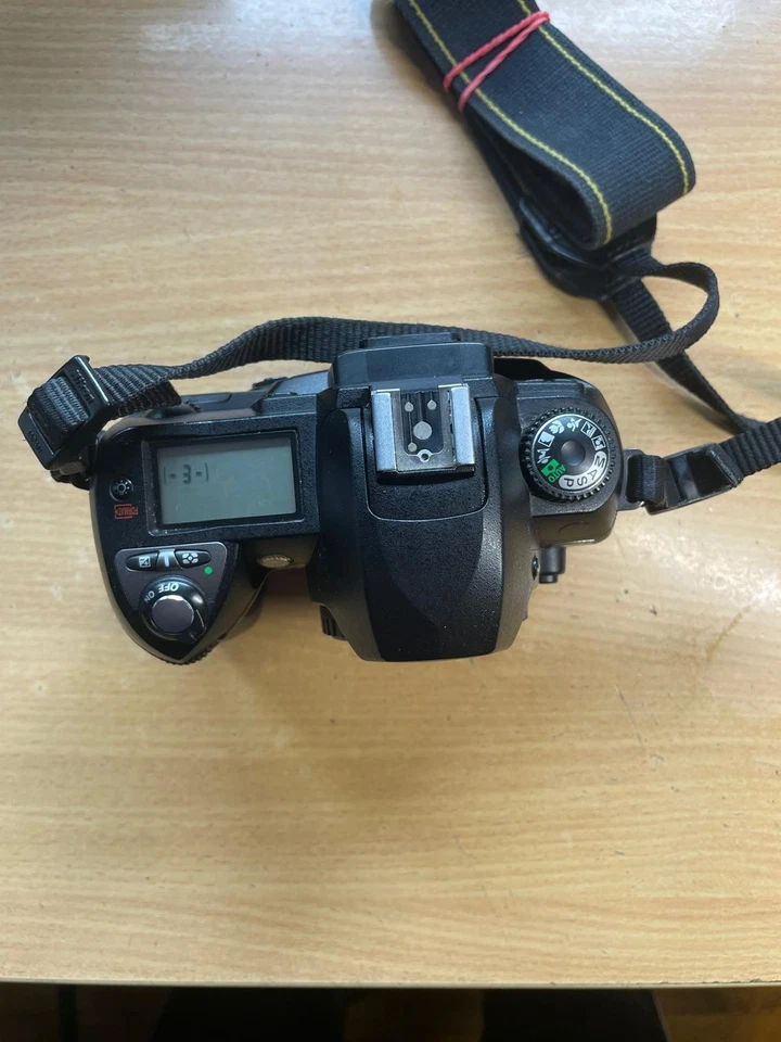 Nikon D70, photo 3 of 5