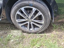 Used Wheel Fits 2024 Volkswagen Jetta 17x7 Machined Face 10 Spoke Grade A