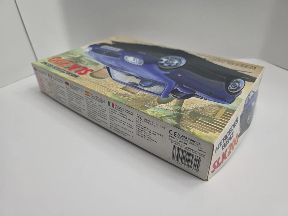 Fujimi 1/24 Mercedes Benz SLK200 Kit # 12531 *FACTORY SEALED BAGS* - Image 3 of 4