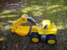 BIG Bagger, Sandspielzeug, Baufahrzeug, gelb