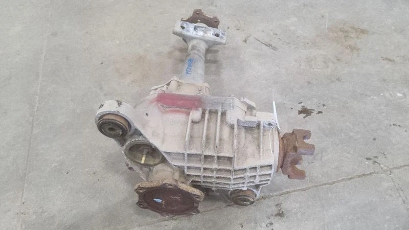 2002-2006 Cadillac Escalade Front Axle Differential Carrier 3.73 Ratio OEM Foto 2 de 4