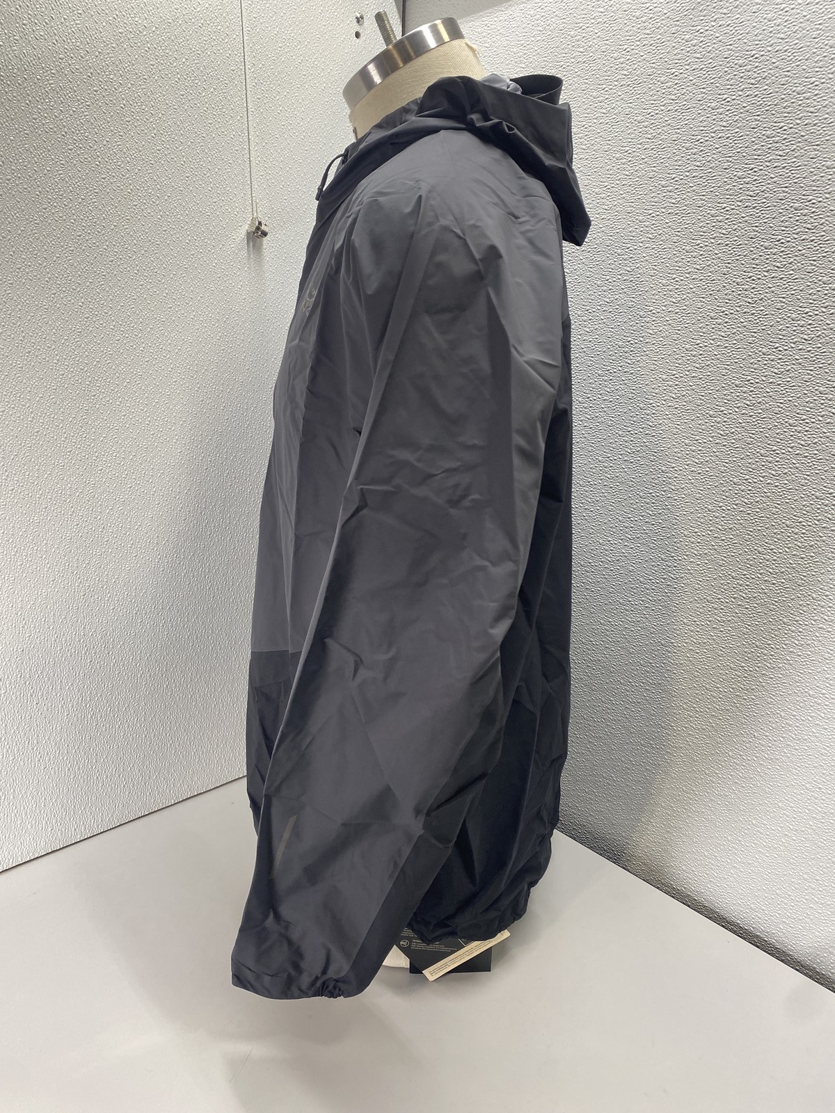 Arc'teryx Mens Norvan Shell Lightweight Jacket Size XL Graphite, Black thumbnail 5