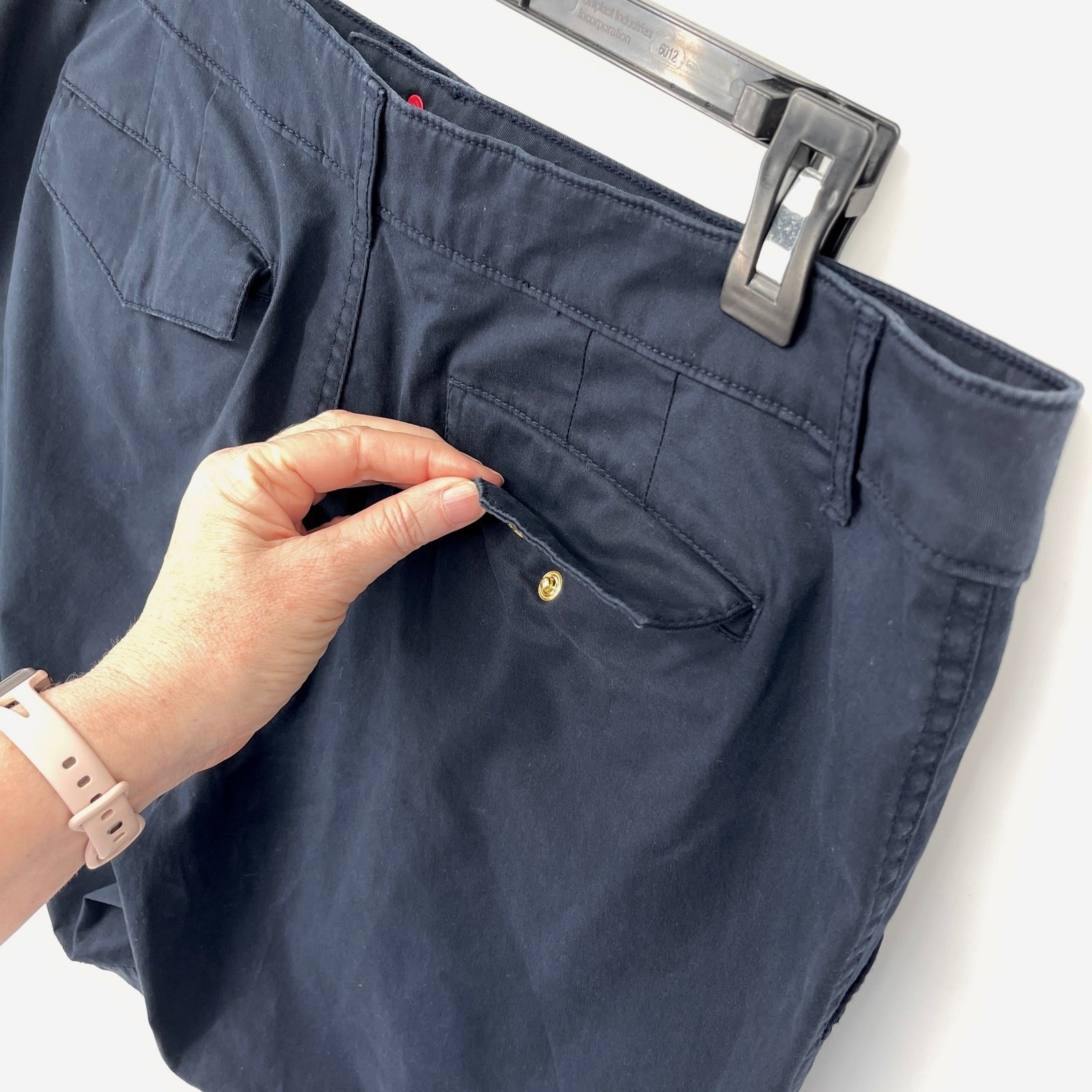 Tommy Hilfiger Capri Casual Shorts NEW Womens Sz 16 Navy Chino Cotton Blend thumbnail 6