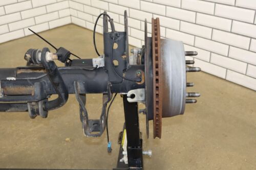 09-14 Chevy Suburban 2wd OEM Rear Axle (3.08 Ratio 10 Bolt) Lot Tested - Picture 7 of 21