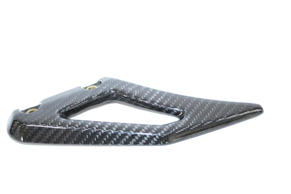 2006-2018 Triumph Daytona 675 675R Lower Chain Guard Cover 100% Carbon Fiber - Image 4 of 4