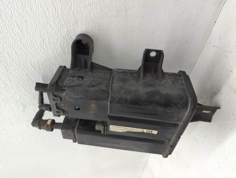 2014 Chevrolet Captiva Sport топлива пара древесного угля канистра MA5H1 - Изображение 3 из 4