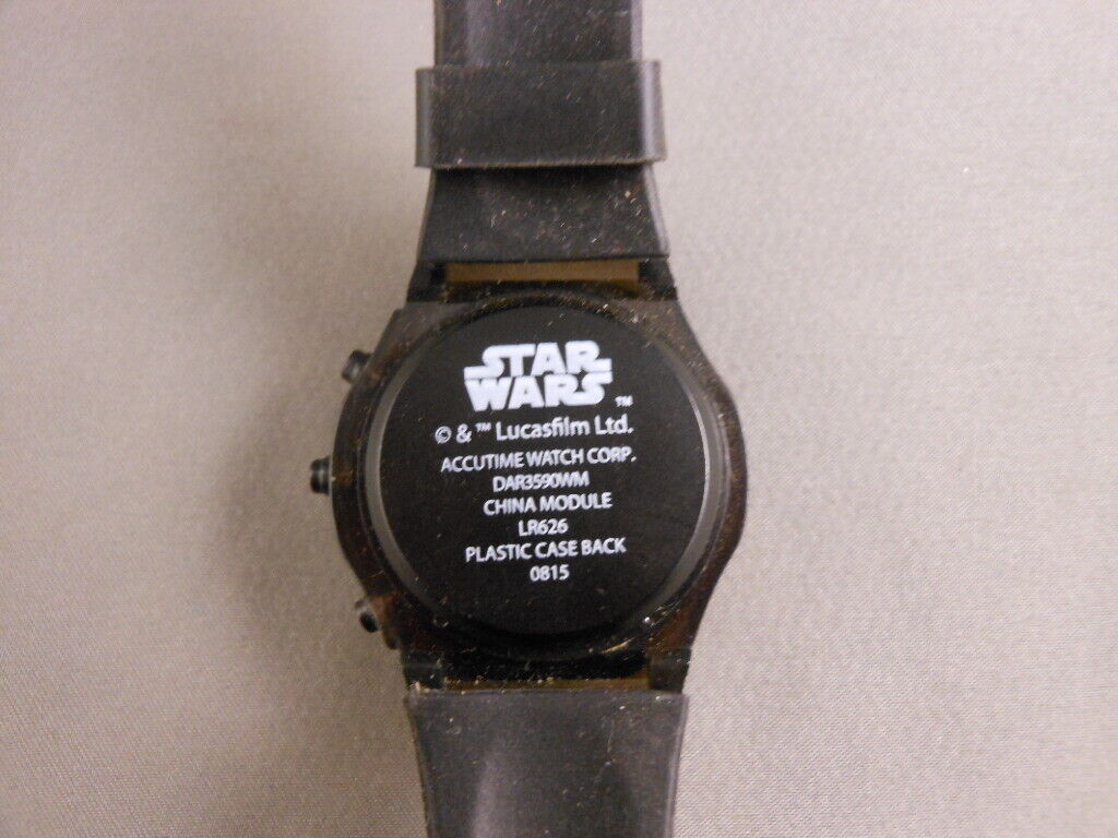 Star Wars Rare Lucas Film Accutime Watch in Plastic Caseback