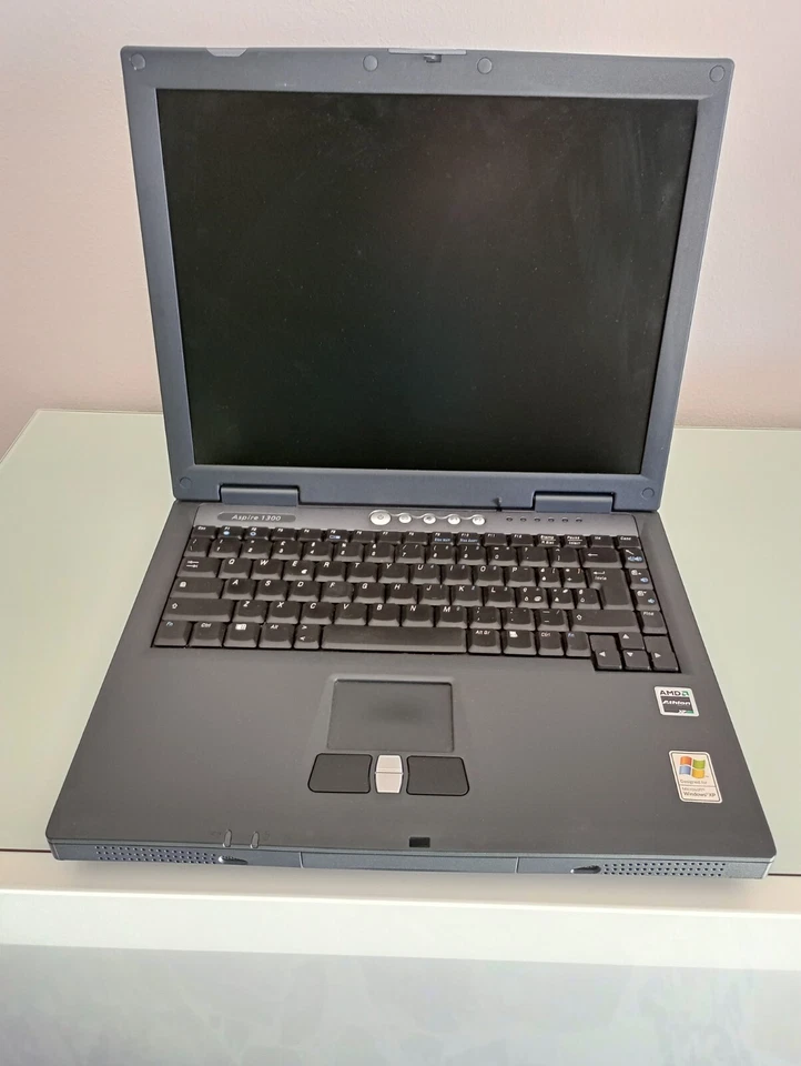 Computer pc notebook acer aspire 1300 windows xp perfettamente funzionante - Immagine 4 di 4