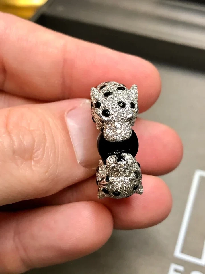 Conjunto de pavé pesado Estate blanco circonita cúbica y esmalte negro pantera leopardo anillo de plata 935 Foto 4 de 4