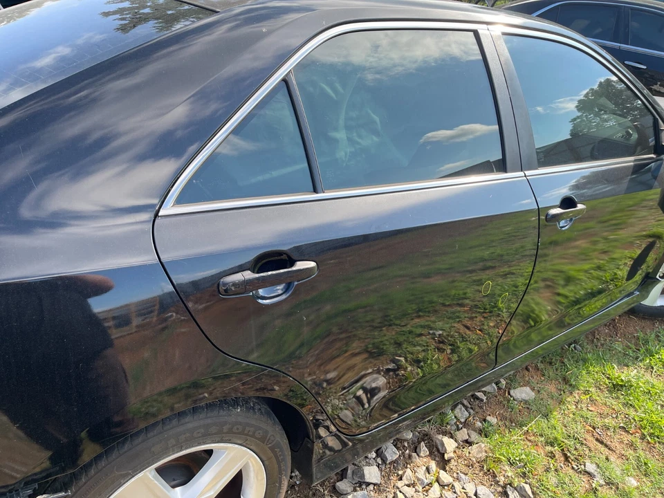 2012 2013 2014 TOYOTA CAMRY SE REAR PASSENGER SIDE DOOR ASSY OEM Foto 3 de 4