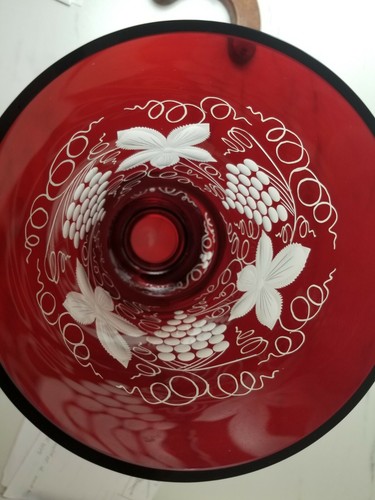 Dunkelrote geschliffene zu klare Traubenvase 12" Höhe x 5 3/4" Breite - Bild 6 von 7
