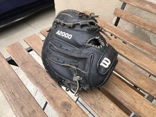 Wilson A2000 Pro Stock Black Baseball Catcher’s Mitt Leather Glove 13” RHT