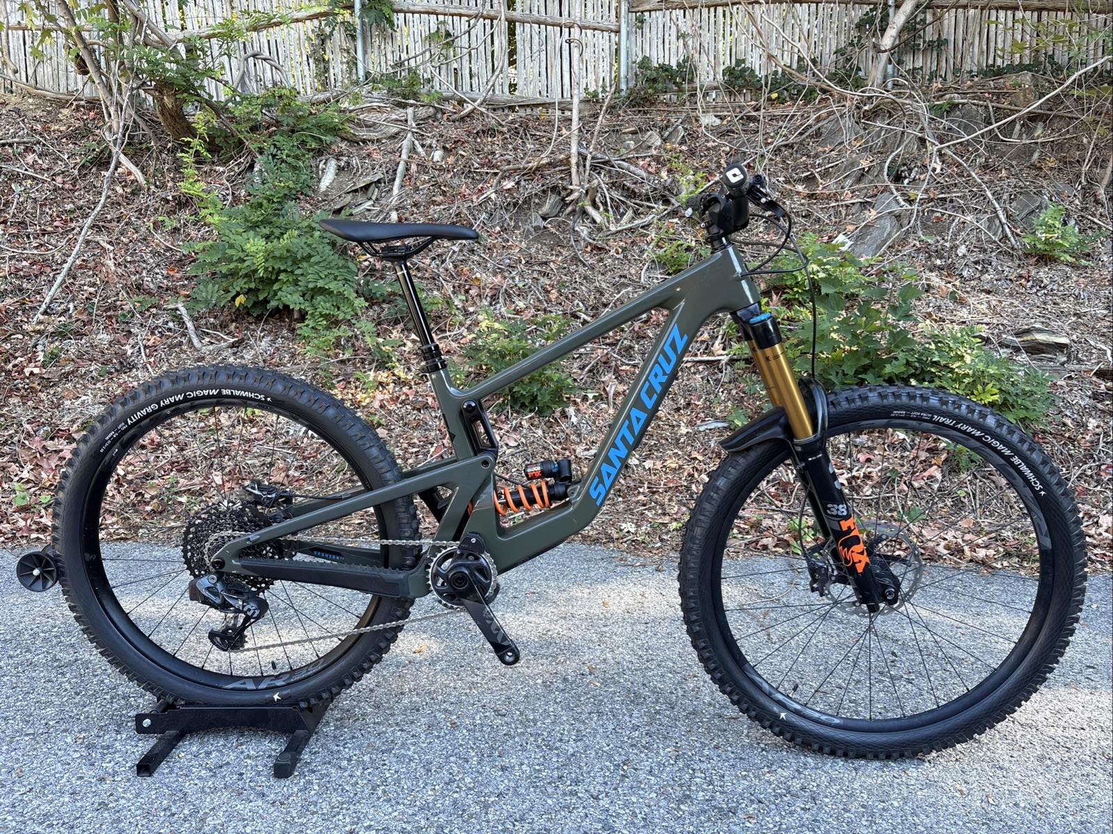 Santa Cruz Bronson CC V4 2022 Medium 27/29 SRAM AXS FOX Carb