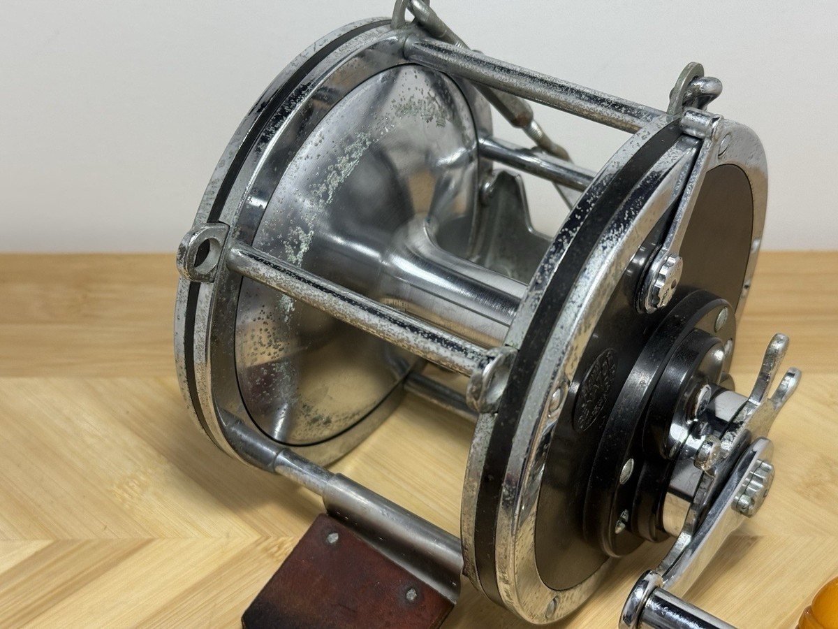 Vintage Penn Senator 116A 10/0 Reel in Original Box w/Manual