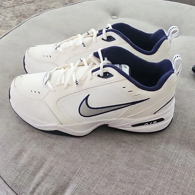 Nike Air Monarch IV White for Sale | Authenticity Guaranteed  display picture 1