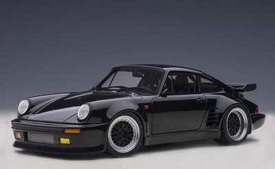 AUTOart 78158 - 1/18 Porsche 911 (930) Turbo Wangan composite model - Neu