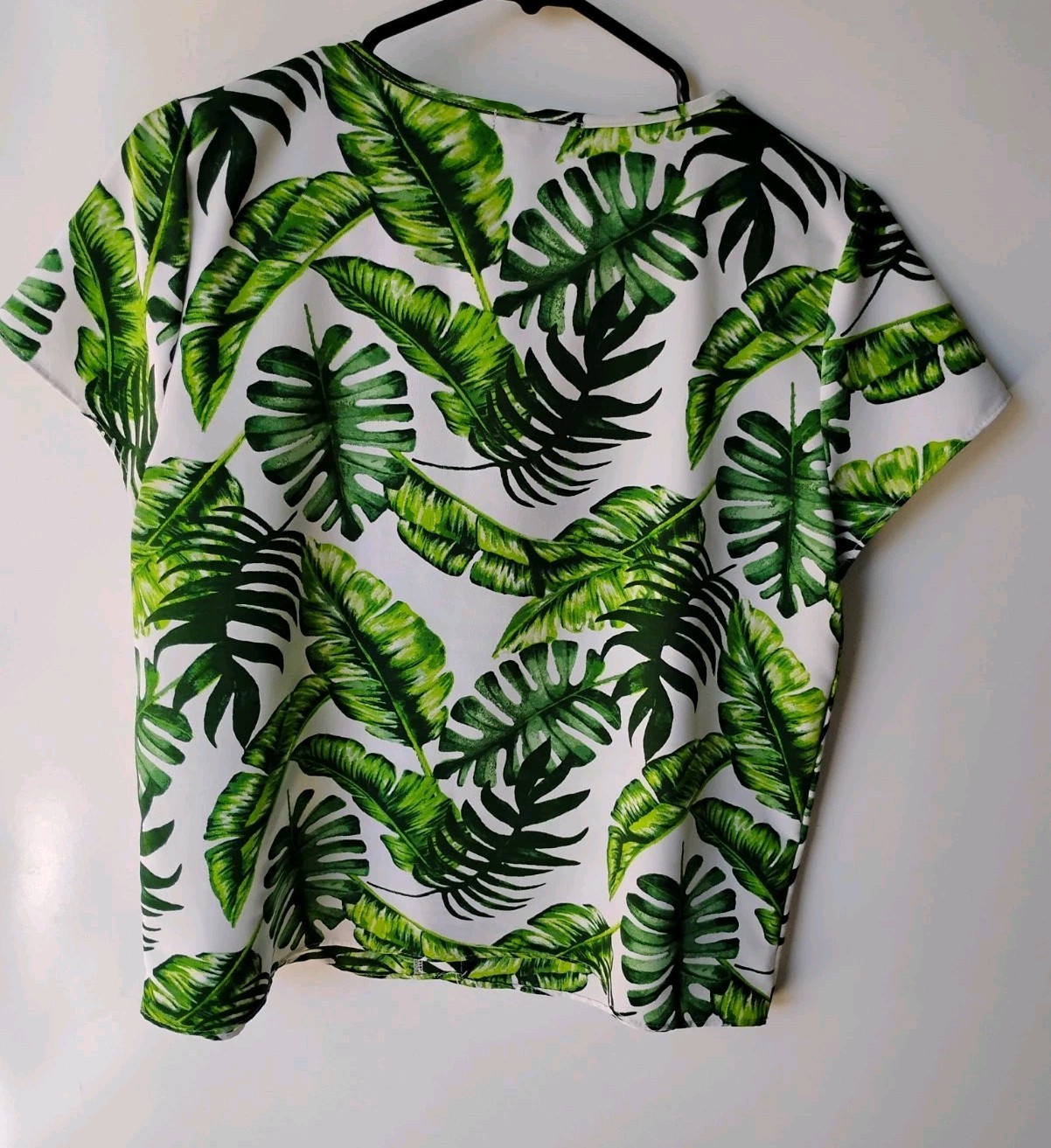 MOA MOA Women's Green Leaf pattern Lightweight Bu… - image 7