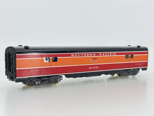 Coche de equipaje aerodinámico escala HO Tenshodo latón Southern Pacific SP #6734 | Condition: Used