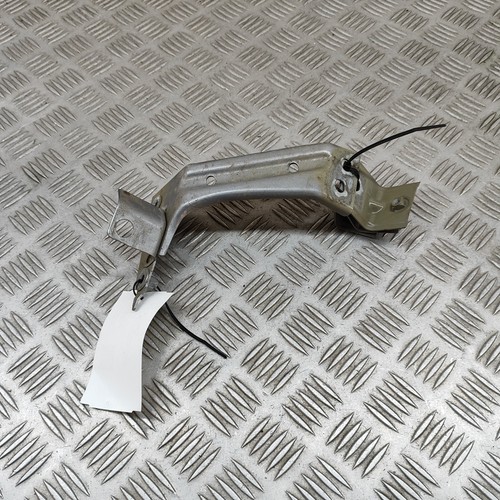 Volkswagen Passat Variante B8 3G vordere linke Kotflügelhalter 3G0821141a 2020