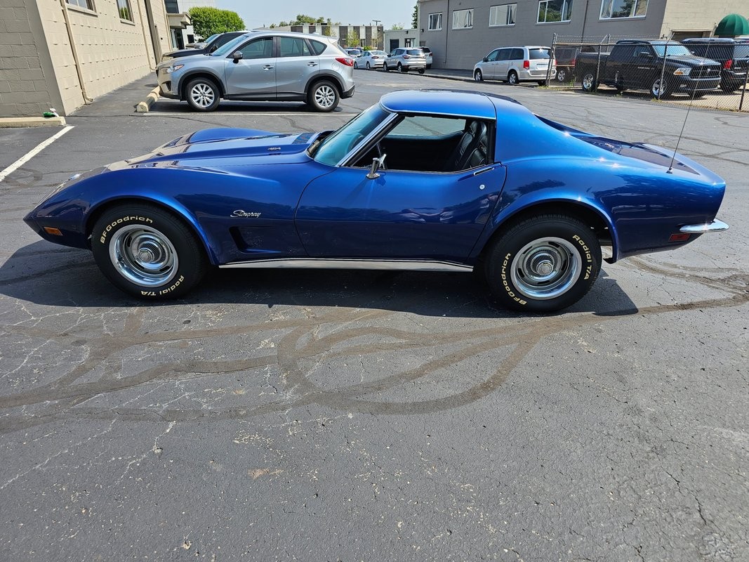 1973 Dark Blue Metallic Chevrolet Corvette   | C3 Corvette Photo 7