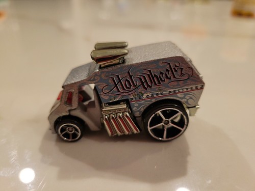 Vintage 2004 Hot Wheels - COOL ONE “Die Cast Delivery”