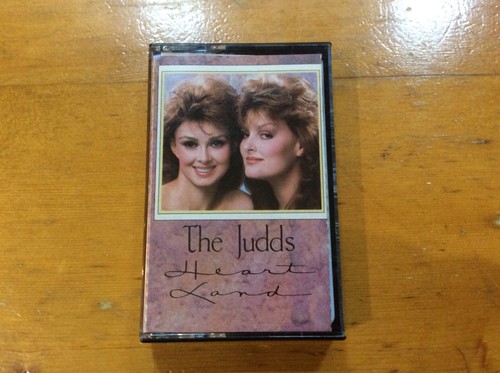 THE JUDDS HEARTLAND Cassette Tape OG 1987 Country Rock Pop Rare - Picture 2 of 5