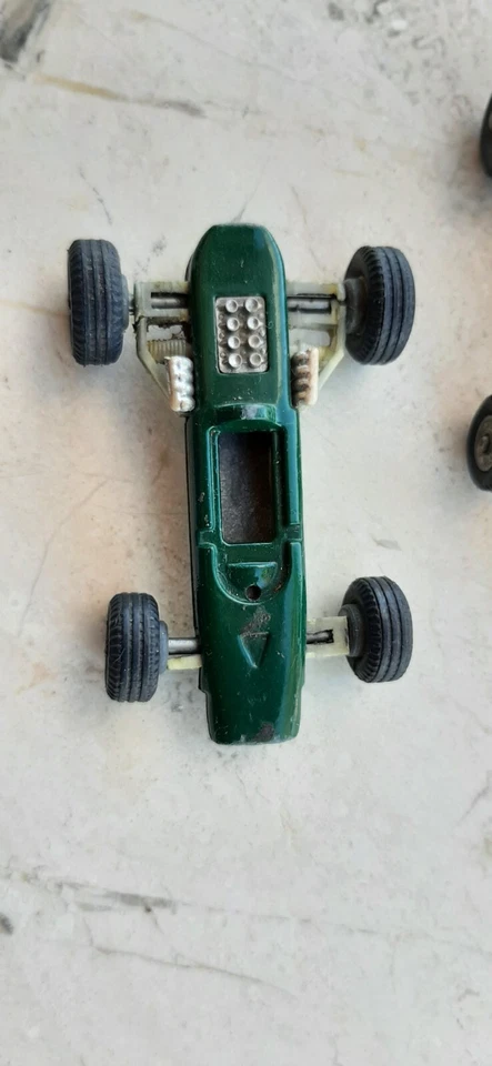 LOTTO 2 AUTO-POLITOYS PENNY-BRABHAM REPCO F1-MC LAREN SERENISSIMA-WORLD-ITALIA - Immagine 2 di 4