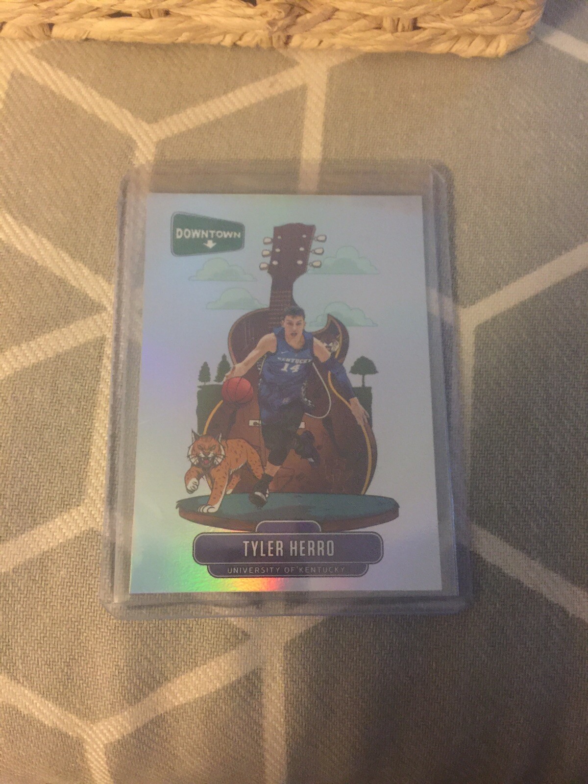 Picture 2 of 3
