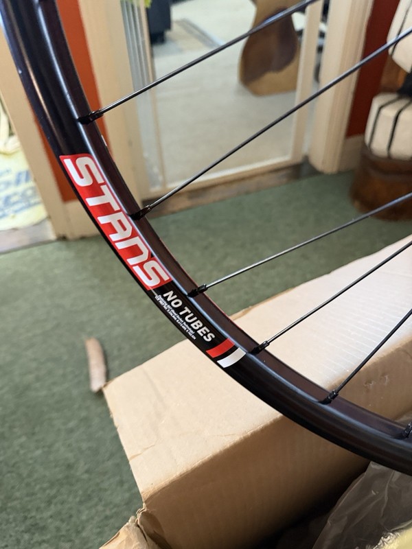 Stans Flow MK3 ZTR No Tubes 27.5” Wheel Set