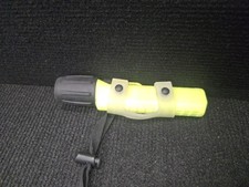 Underwater Kinetics Mini Q40 Flashlight 