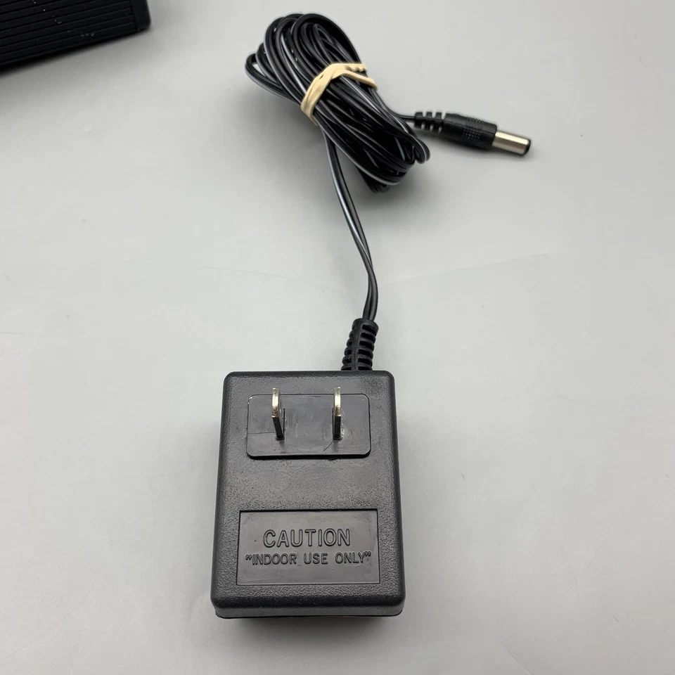 Sideman SM-1 Portable Guitar Amp Quiet Headphones Practice & Vocals UNTESTED - Image 3 of 4