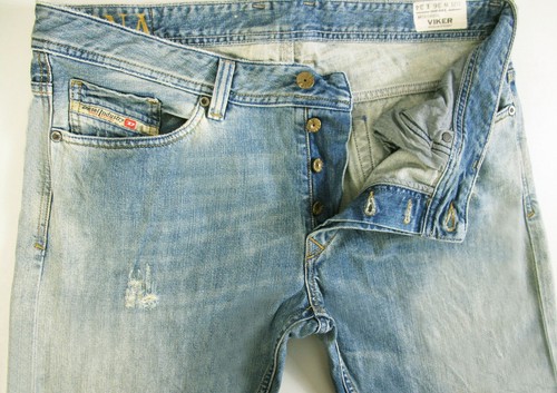HOT AUTHENTIC Men's DIESEL DNA @ VIKER 880L STRAIGHT DISTRESS Denim Jeans 36 x34 - Picture 2 of 12