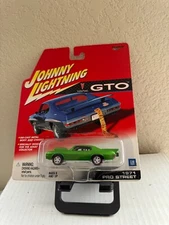 Johnny Lightning Pontiac GTO 1971 Pro Street White Lightning A23