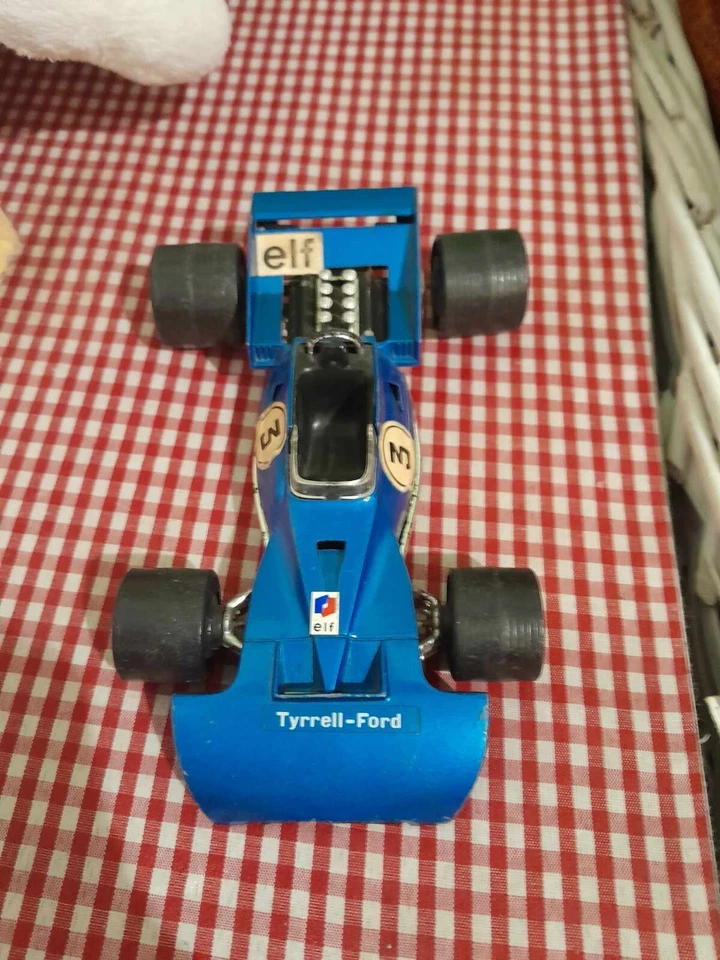 Auto Politoys F1 Tyrrell Ford Scala 1/ 25 - Immagine 2 di 3