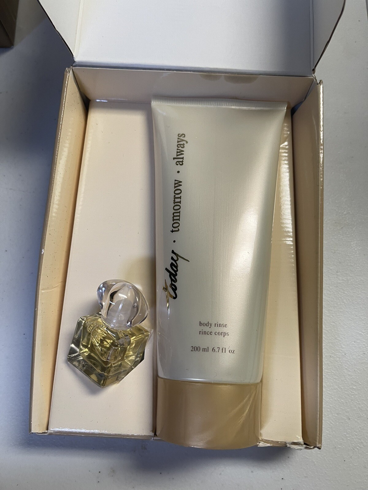 AVON 2004 TODAY Tomorrow Always Perfume & Body Rinse Gift Set NEW