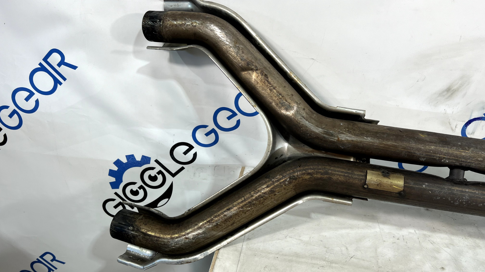 ASTON MARTIN V8 VANTAGE 4.3L ENGINE EXHAUST SYSTEM CENTER PIPE OEM 2011 🔵