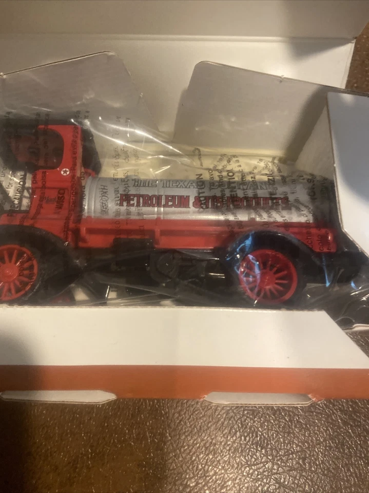  ERTL DIECAST BANK TEXACO CISTERNA 1910 ~ EE. UU. NUEVO EN CAJA Foto 2 de 3
